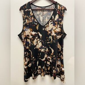 4 for $25 🖤 Clientele Abstract Print Sleeveless Top 🖤 - 2X